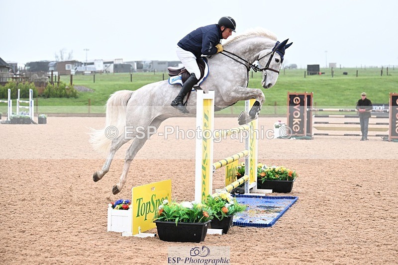 260327-120804-00669 - Cls 3 Foxhunter