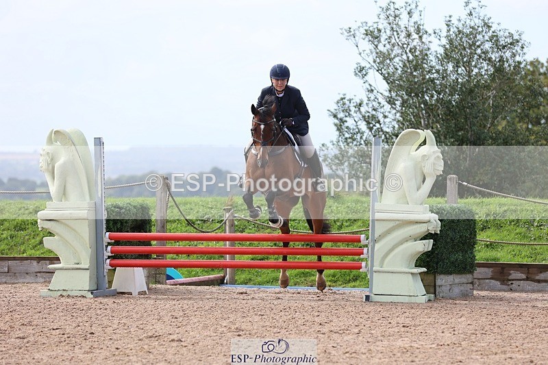 250911-141458-02361 - Cls 5 Chard Snr 90cm Speed Derby