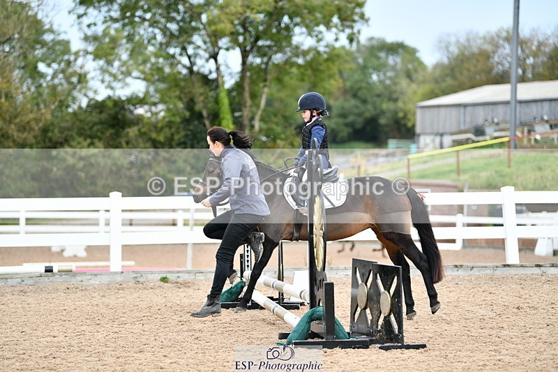 241013B-114210-00733 - Cls 2a 40cm Assisted