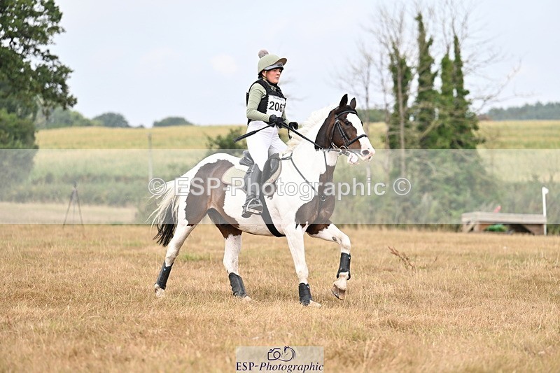 250824A-120803-36039 - 2067-Isla.Ellis-Pied.Piper