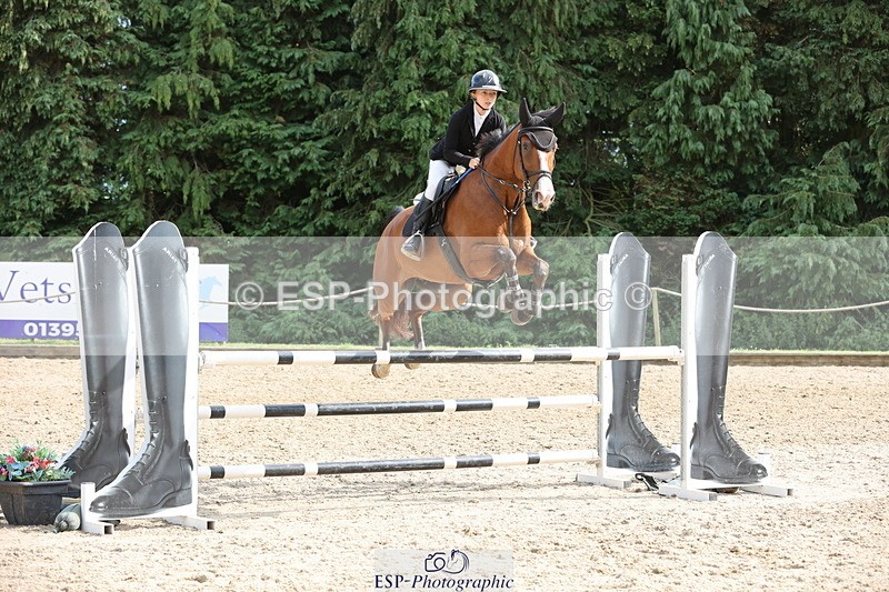 250703A-170713-06198 - Cls 10 1.05m Amateur Q and Open