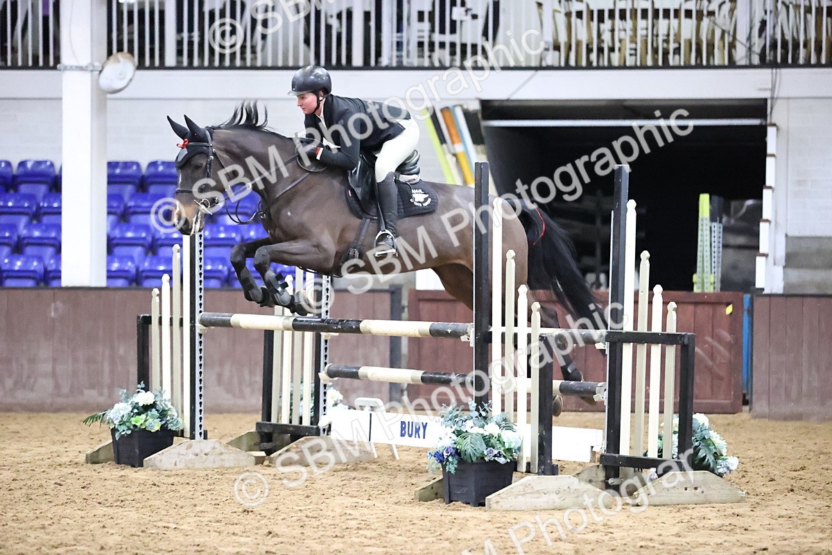 SBM_2319 - Class 8 - Nupafeed Supplements Senior Discovery/ 1m Open