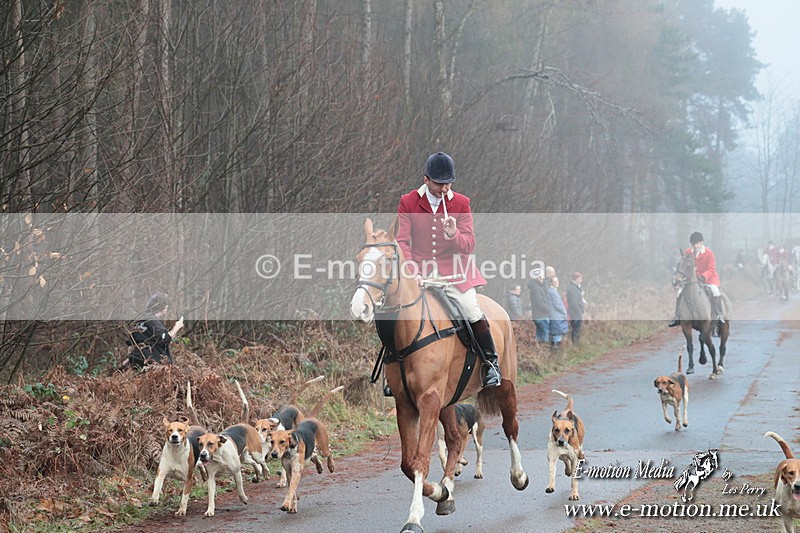 HUPY 261224 173 - Pytchley with Woodland Hunt Boxing Day Meet 26th December 2024