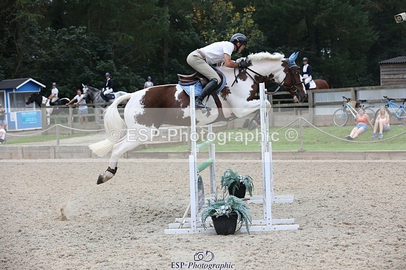 230908-171427-03200 - Cls 9 Snr Newcomers & 1.10m Open