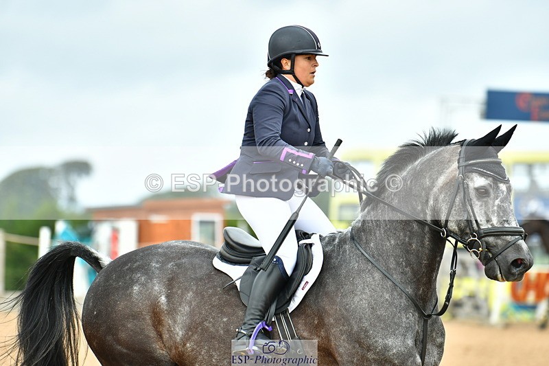 230728A-105650-00886 - Cls 1A Senior 1.05m