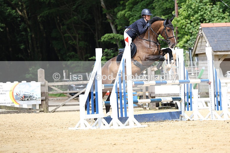 3E7A1036 - Class 13: Senior Newcomers/1.10m open