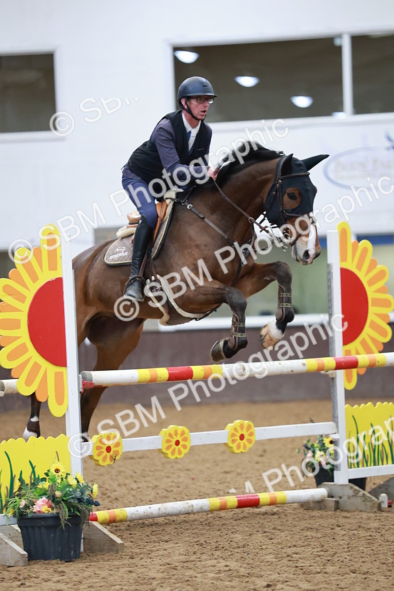 SBM_004056 - Class 11 - Senior Newcomers - 1.10m