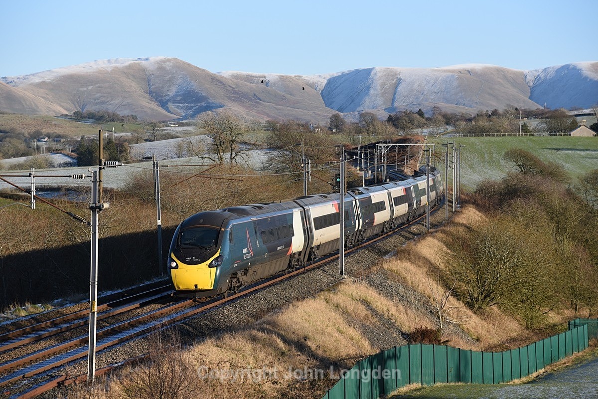JL - 15.12.22 390104 1M11 10:40 Glasgow - Euston, Docker - West Coast Main Line (north to south)