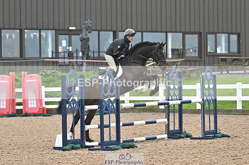 240501A-103006-00294 - Cls 5 Snr Discovery and 1m Open