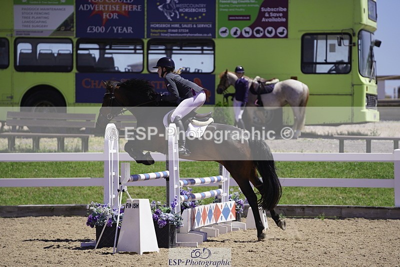 230624A-125756-01452 - Cls 24 Pony Discovery & 90cm Open