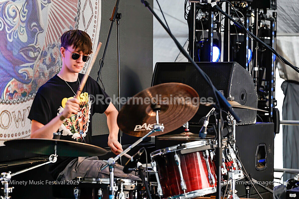 SATURDAY-237 - MINETY 2025