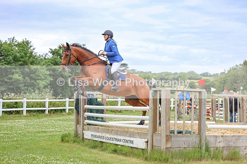 3E7A3634 - Class 6: Hawkins Motors Senior 1.00m Derby