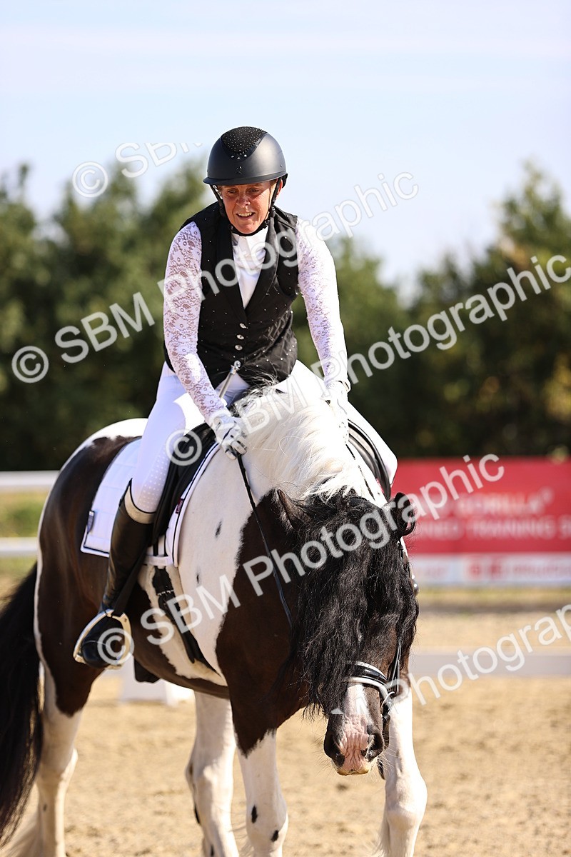 SBM_008650 - Novice 5 - 08.30-9.33