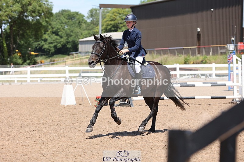 240629A-135506-06600 - Cls 19 Foxhunter and 1.10m Open