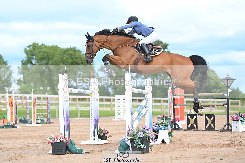 230721A-171642-08065 - Cls 10, 2 Star Big 1.45m Break to End