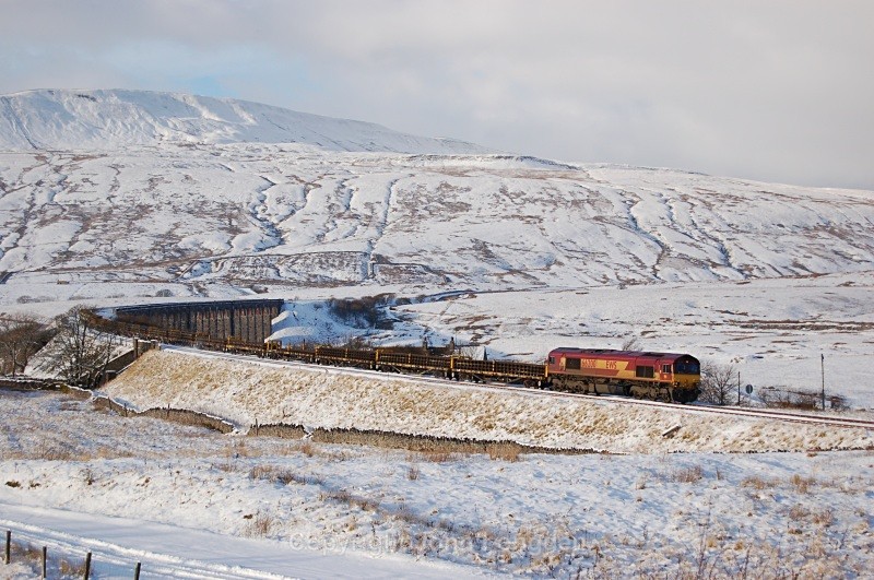 29.11.10 - 66200 6K05 Carlisle - Crewe, Ribblehead - Ribblehead