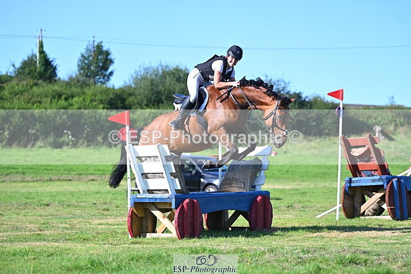 240811A-171304-07140 - 406-