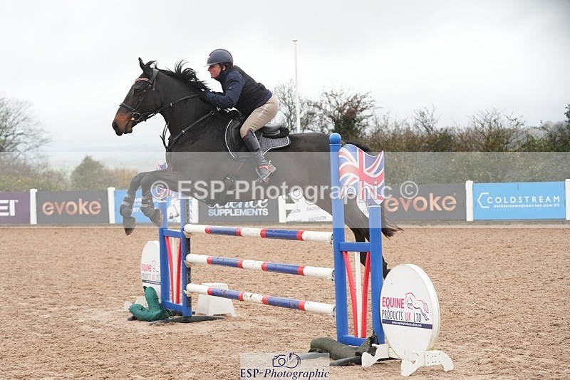 251107-133429-00972 - Cls 5 Newcomers and 1.10m Open