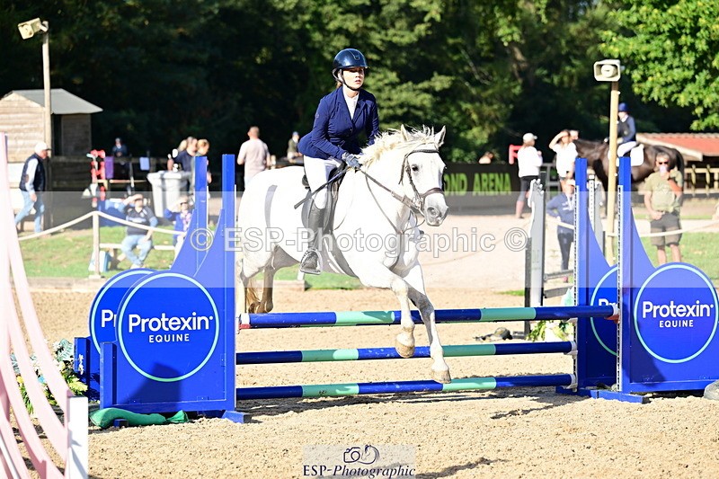 260905A-090154-00178 - Cls 01 AB 70cm Snr & Jnr