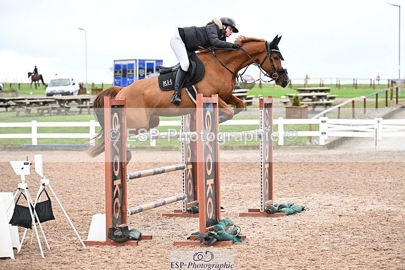 251206-143456-01327 - Cls 15 National 1.30m and 1.40m