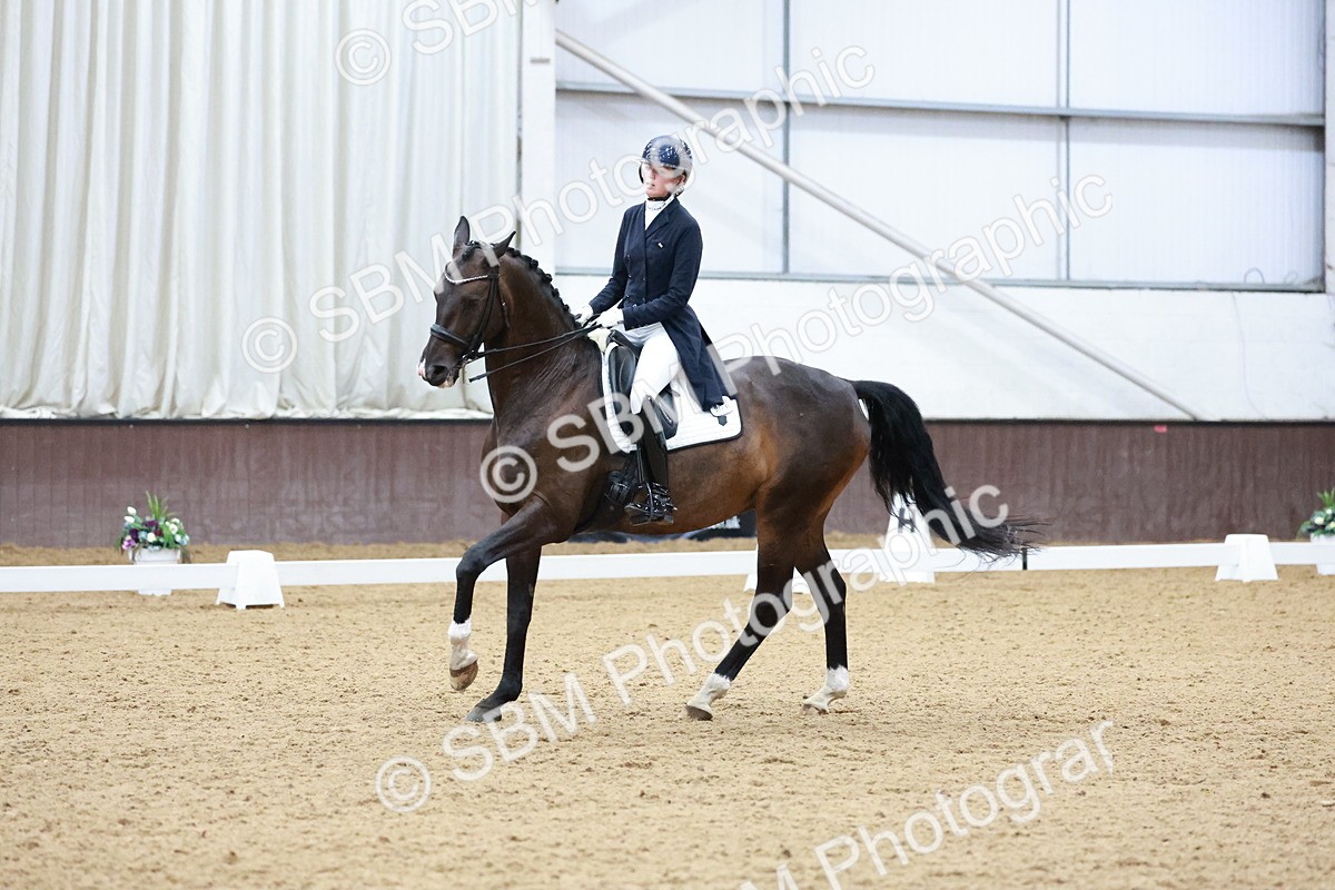SBM_021003 - Class 13 - FEI INT I - 16.26-17.14