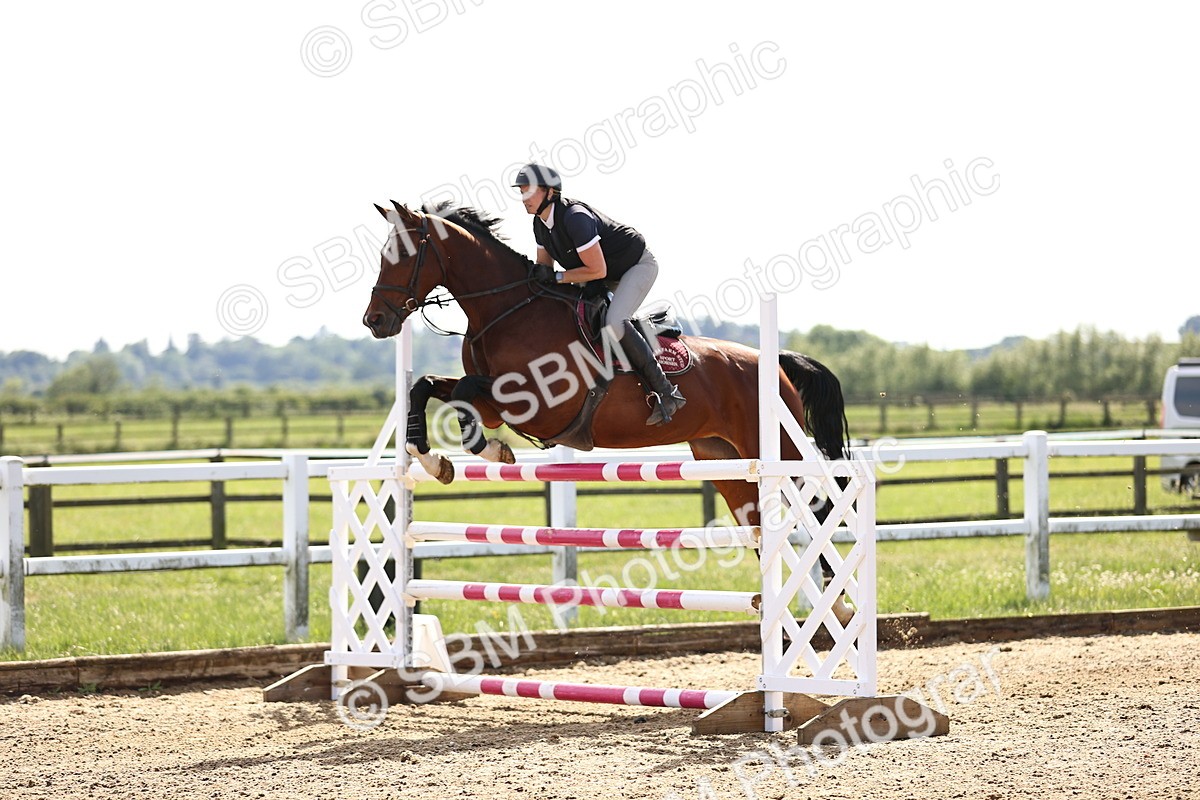 SBM_002949 - Class 5 - Senior Foxhunter - 1.20m