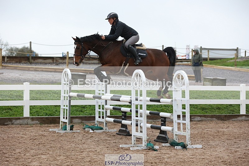 231112A-125802-04290 - Cls 19 Snr 1.05m Open