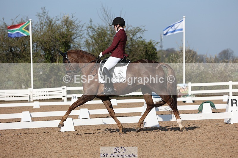 250405-101906-09458 - 066-Charlotte.Dicker-Bovary.JBM