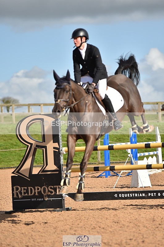 240306A-140624-01565 - Cls 4 Newcomers and 1.10m Open