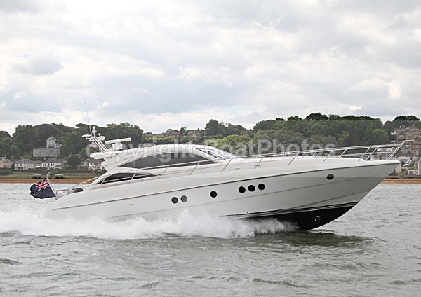 100530 MOTIVATION IMG_7248 - Motorboats - Hardtop