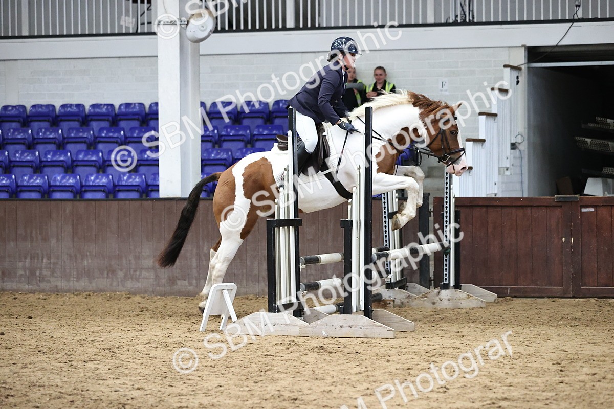 SBM_001696 - Class 5 - Henlow Veterinary Hospital 70cm