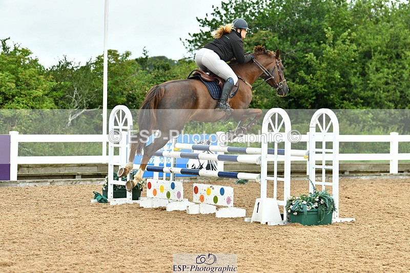 230730A-142816-10323 - Cls 35 1.05m Amateur Quali