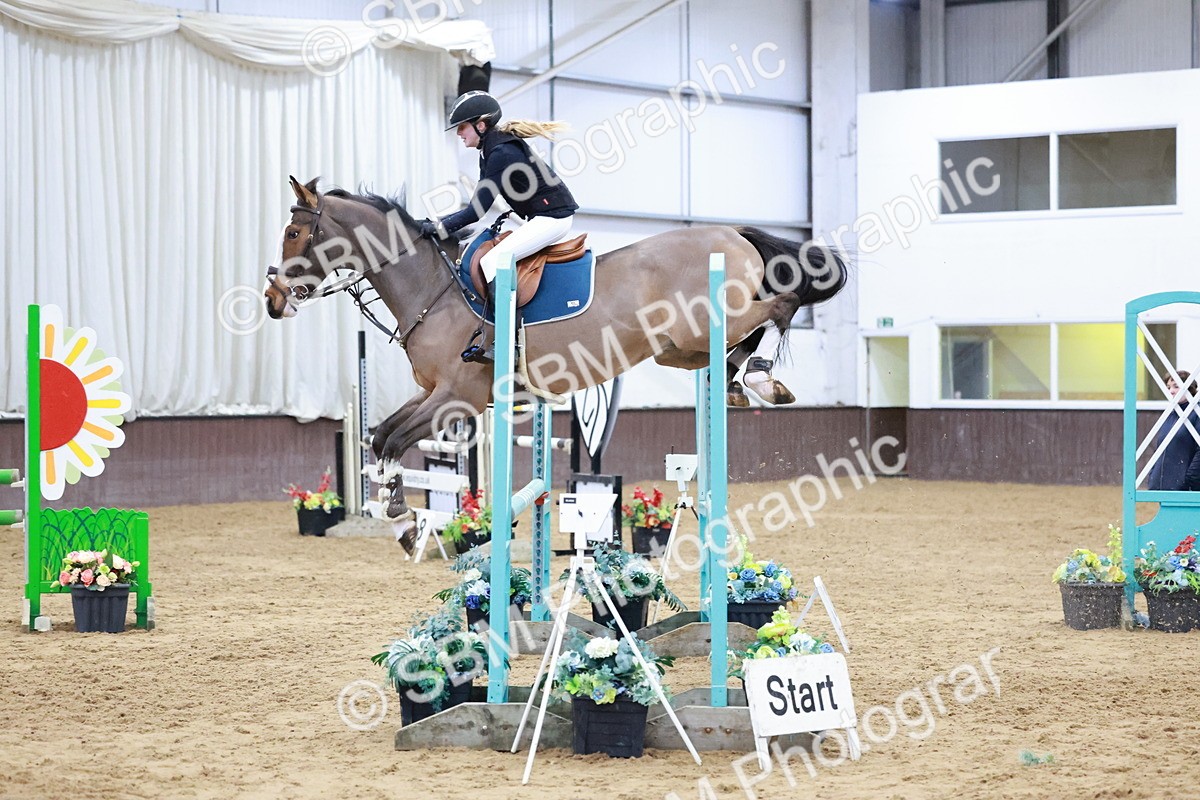 SBM_007741 - Class 24 - Nupafeed Supplements Senior Discovery/ 1m Open