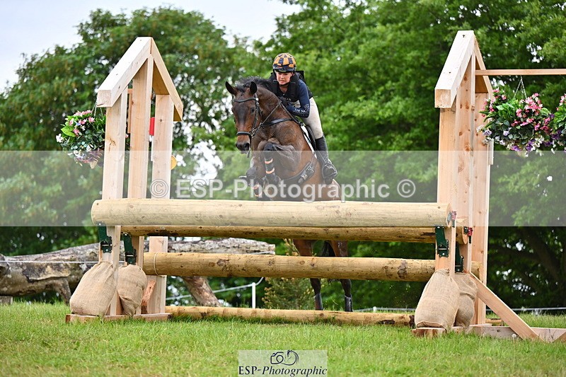 250524A-165612-15098 - C-275-Kat.Raybould-ROYAL.CATCH