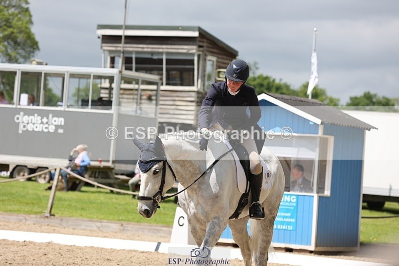 240523-142627-02830 - 225-SLEEHAUN_DANCER-Megan_Lawrence