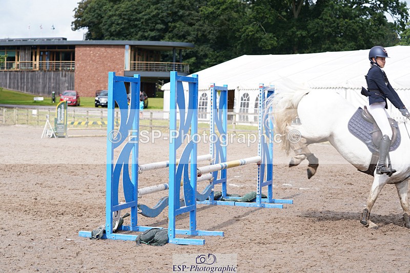 240824X-115304-23703 - 80cm Round 1 12.00 to 13.00