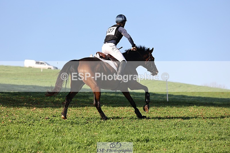 241026-102956-11511 - 327-Daniel.Hockey-JANE.CAMILLE