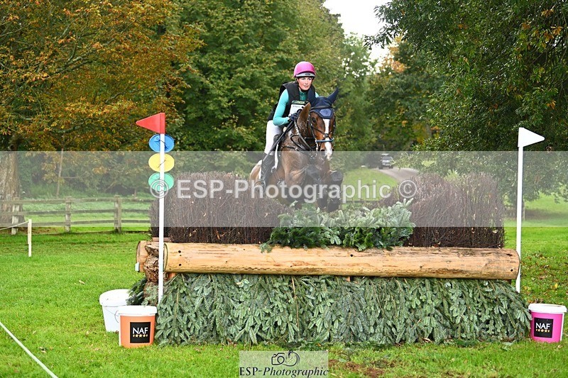 231020-125344-09103 - 065-SIR.HENRY.HALL-Jess.Rimmer-XC