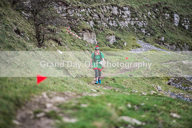 Litton-923 - Litton Christmas Cracker Fell Race (Limestone Series) Sunday 14th December 2025