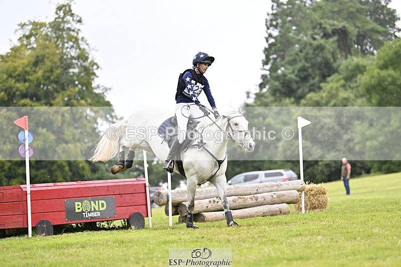 240825X-164257-37588 - 80cm XC 16.30 to 17.30