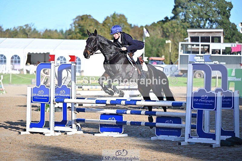 241027-093431-16041 - 329-Lisa.Donner-NOTNOWBABE