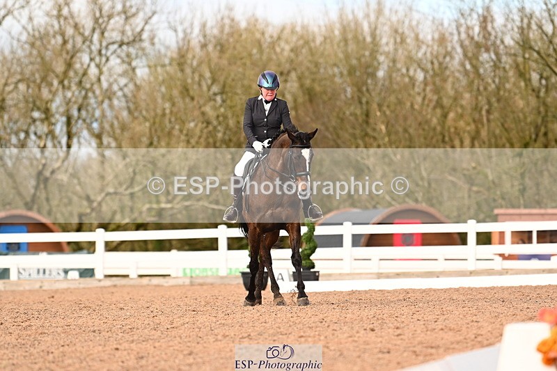 240218A-143455-08683 - 184-jeanette.male-Langaller.Future.Star