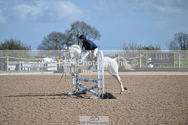 240409A-DSC_0302-01552 - 60cm