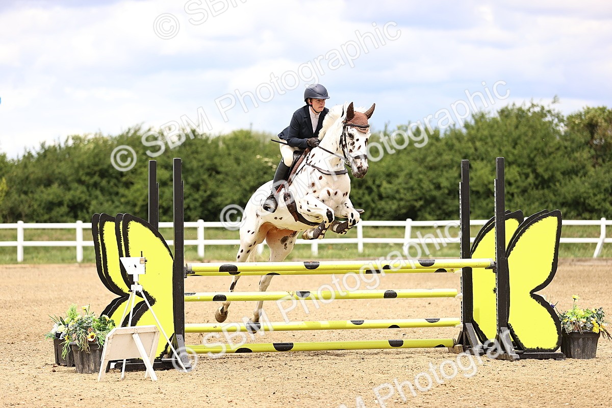 SBM_007216 - Class 18 - Senior 1.05m