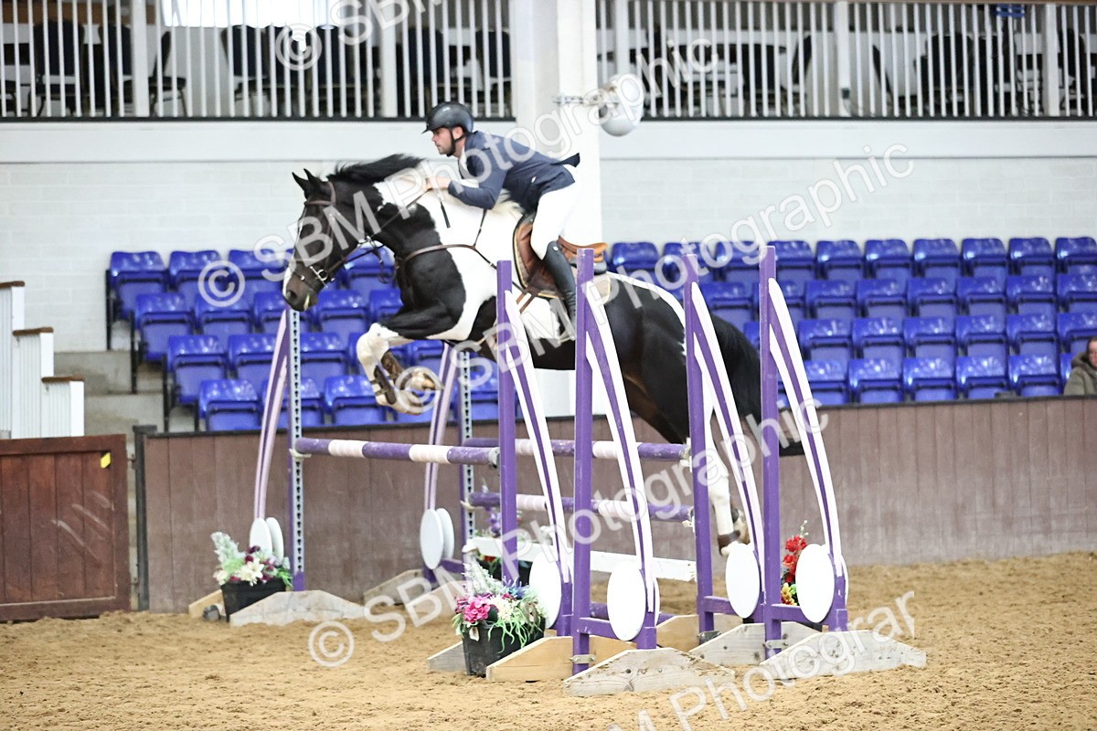 SBM_003318 - Class 11 - Senior Newcomers 1.10m