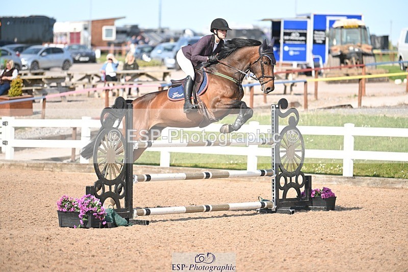 250510-165957-12253 - Cls 25 Snr Newcomers