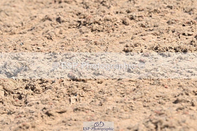 240509A-111030-01062 - Cls 9 Snr 1.20m Open