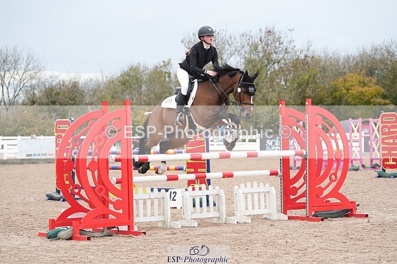 251026-135814-02899 - Cls 9 Pony Fox + 1.10m Open