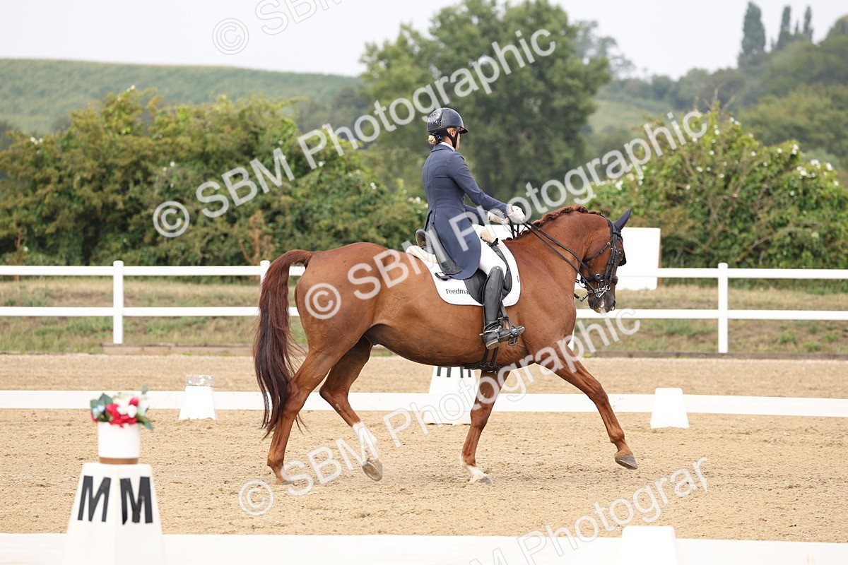 SBM_007496 - Class 9 - FEI INT I - 14.57-15.45