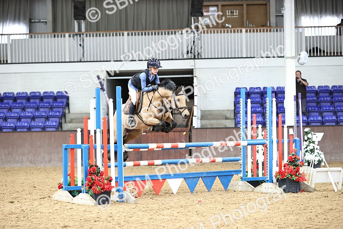 SBM_003589 - Class 11 - Springboard 128cm 138cm Restricted 85cm 95cm